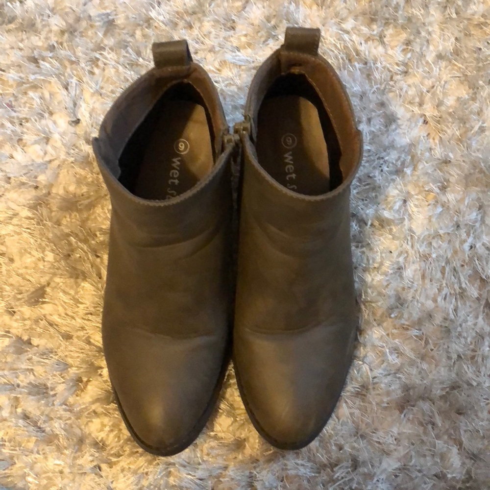 Booties - Picture 2 of 4